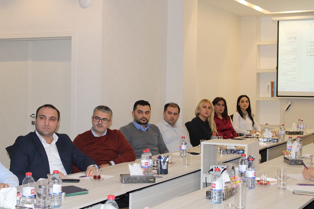 Azerbaycan-Senaye-Sigorta-Sirketinin-emekdaslari-inkluziv--xidmetlere-dair-telimde-istirak-edibler